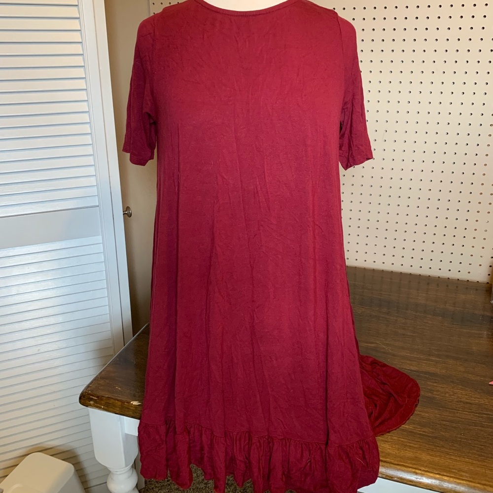 Wine dress with ruffle bottom